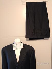 completo elegante uomo 