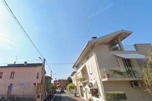 Trilocale ampio con Garage privato - San Zeno