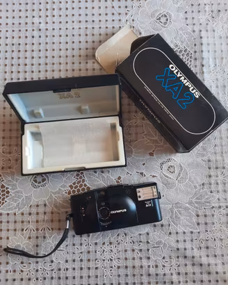 Olympus XA2 con Flash A11