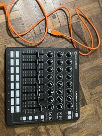 Novation launch control XL live controller NUOVO