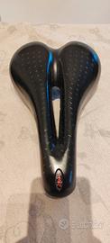 selle italia sella gel flow