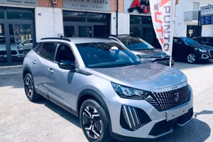 Peugeot 2008 PureTech 130 S&S EAT8 Allure