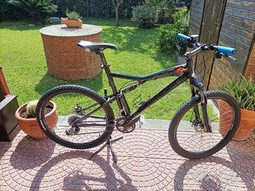 2 MTB ROCKRIDER 6.3,WHISTLE 1053V