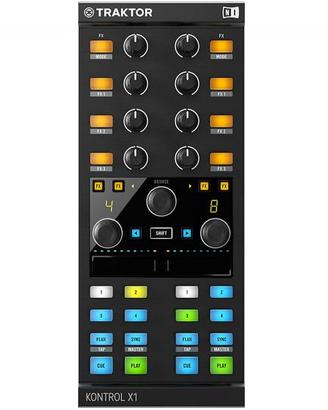 Native Instruments Traktor X1 mk2 + Bag
