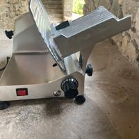 Affettatrice elettrica nuova