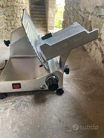 Affettatrice elettrica nuova