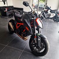 KTM 1290 SUPER DUKE R