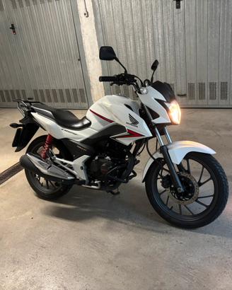 Honda cb 125 f