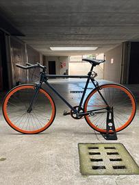 Bici scatto fisso
