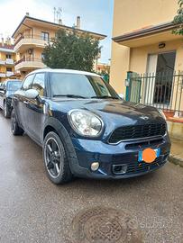 Mini Cooper countryman  R60 ottime  condizioni 