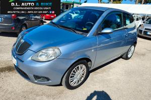 Lancia Ypsilon 1.3 MJT 75 CV Argento