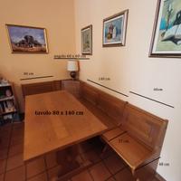 Cassapanca ad angolo con tavolo