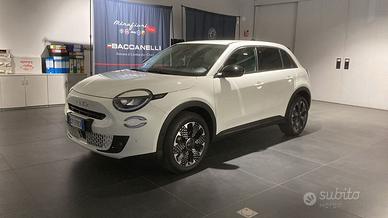 FIAT 600 1.2 Hybrid 100cv La Prima