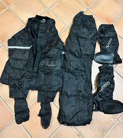 Sopra tuta antipioggia moto