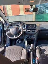PEUGEOT. 208  16 hdi