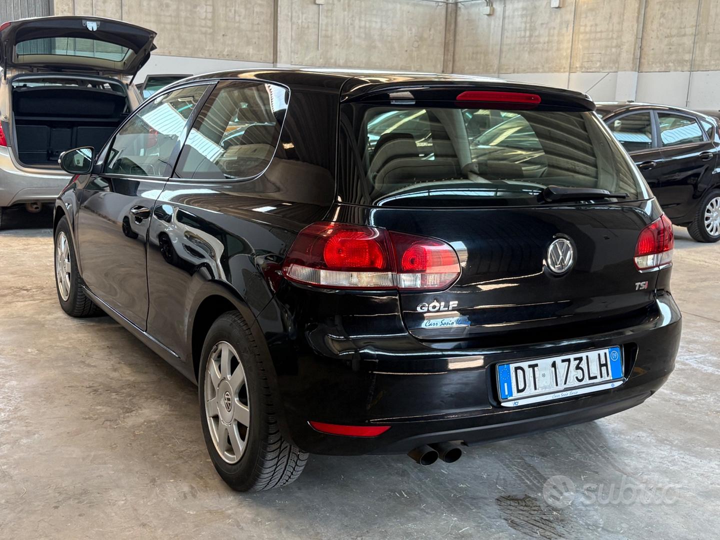 Volkswagen Golf 2010 photo 5