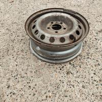 4 cerchi in ferro per furgone