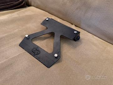 Porta targa ONE universale motorini scooter 50