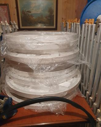 tavoli rotondi in pvc