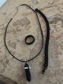 Collana,bracciale e anello