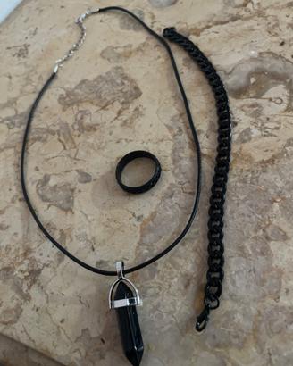 Collana,bracciale e anello