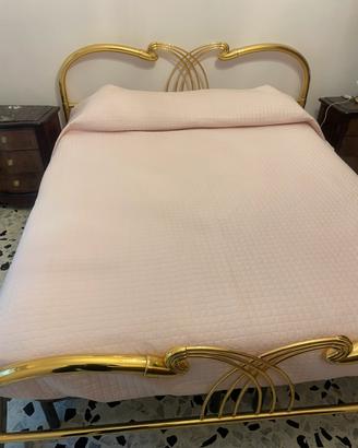 Letto matrimoniale