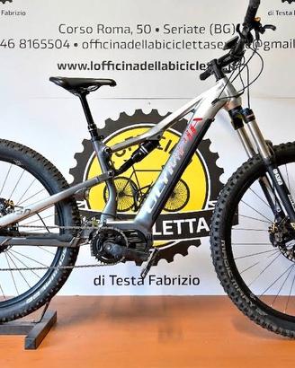 OLYMPIA EX 900 TAGLIA S USATA