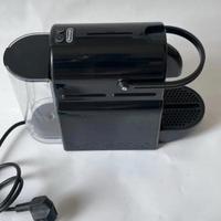 Nespresso inissia delonghi nera usata 