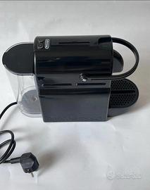 Nespresso inissia delonghi nera usata 