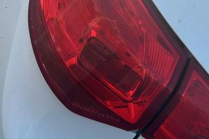 Fanale posteriore sx Opel astra J Anno 2012