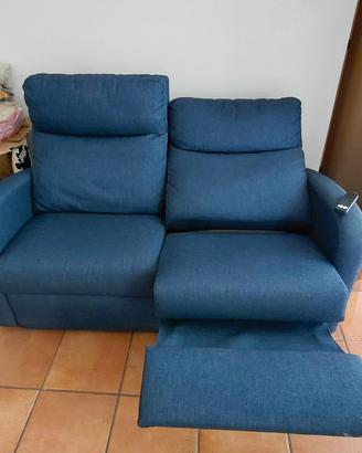 divano 2 posti con relax elettrico 