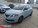 lancia-ypsilon-1-0-5-p-hybrid-platino