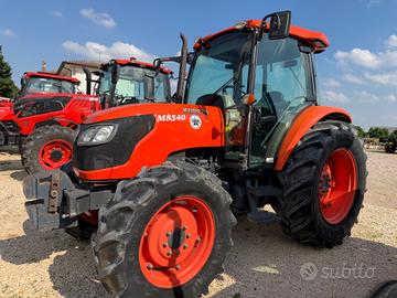 Kubota 8040