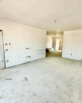 Appartamenti 4 vani di 100mq con terrazzo