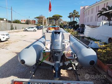 Gommone e motore Asso