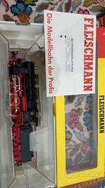 Locomotore Fleischmann tenuta molto bene