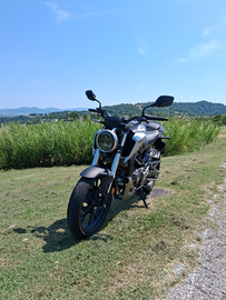 Honda CB125R