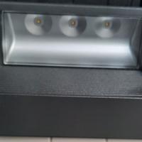 Luce led x esterno Nuova