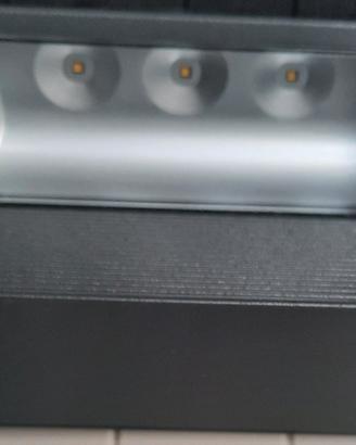 Luce led x esterno Nuova