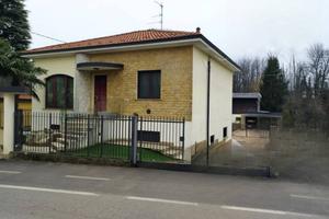 Immobile in asta di 288 m² con più di 5 locali e b