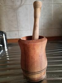 mortaio vintage con pestello per cucina o arredo 