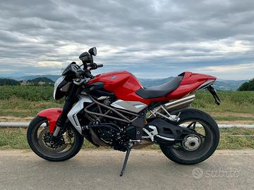 MV Agusta Brutale 990R