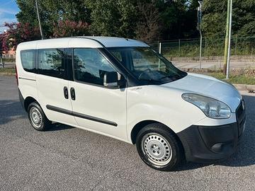 Fiat Doblo 1.4 benzina autovettura km 144300