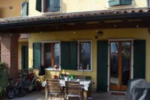 Villetta a schiera di 202 m² con 5 locali e box au