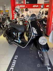 Piaggio Vespa 300 GTV Edizione Limitata -> Via Mon