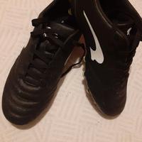 Scarpe da calcio 38-40-41