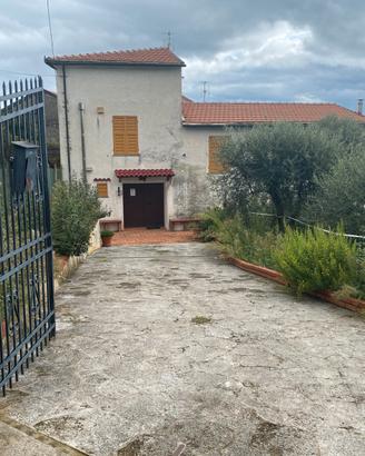 Casa vacanze nel verde a poco dal mare Liguria