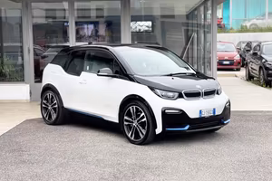 BMW i3 120Ah 102CV - 2022