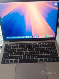 Macbook Pro 13" A1989 Anno 2019 molto bello