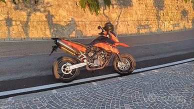 KTM 990 SM 